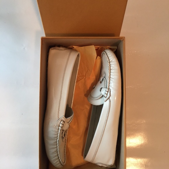⭐️Tod’s Driving Shoes 👟 - Picture 5 of 5